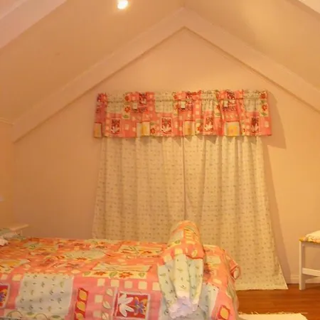 Moradia Familiar Novavista - T3 Hostel Madalena (Azores)