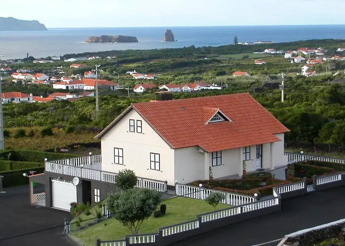 Auberge de jeunesse Moradia Familiar Novavista - T3 Madalena (Azores)