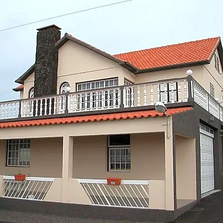 Moradia Familiar Novavista - T3 Albergue Madalena (Azores)