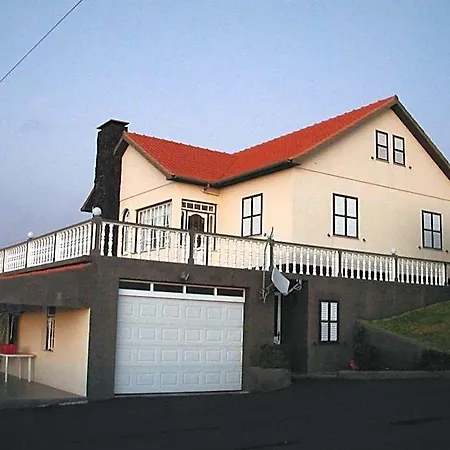 Moradia Familiar Novavista - T3 Albergue Madalena (Azores)