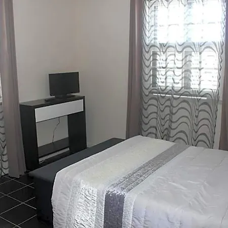 Moradia Familiar Novavista - T3 Albergue