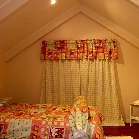 Albergue Moradia Familiar Novavista - T3 Madalena (Azores)